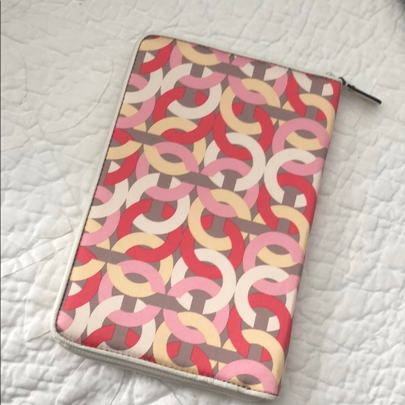 NWT Coach tablet/iPad/e-reader Case - Picture 6 of 6